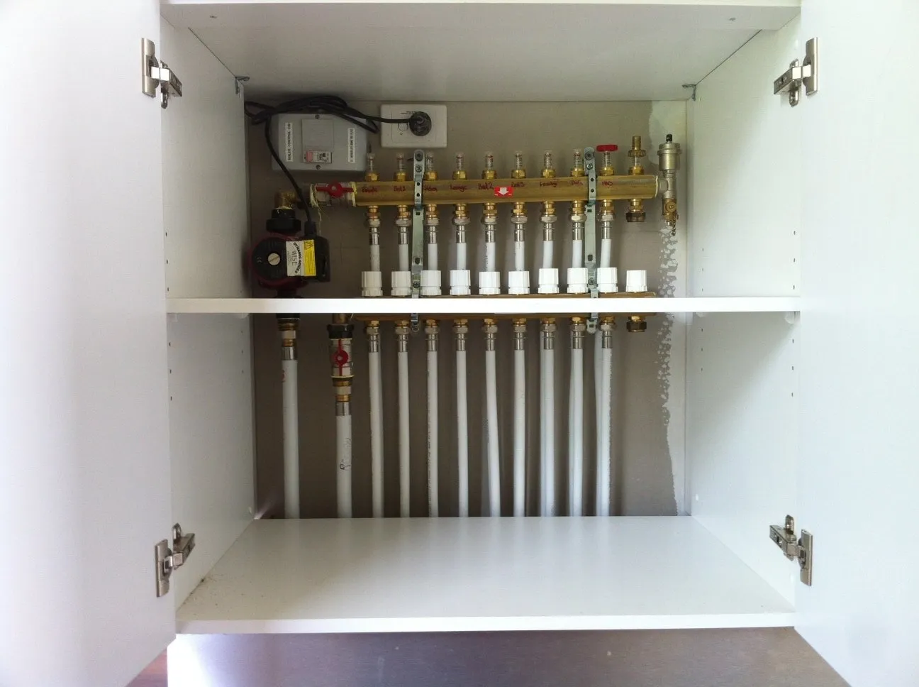 radiator+installation3+(2) 1920w